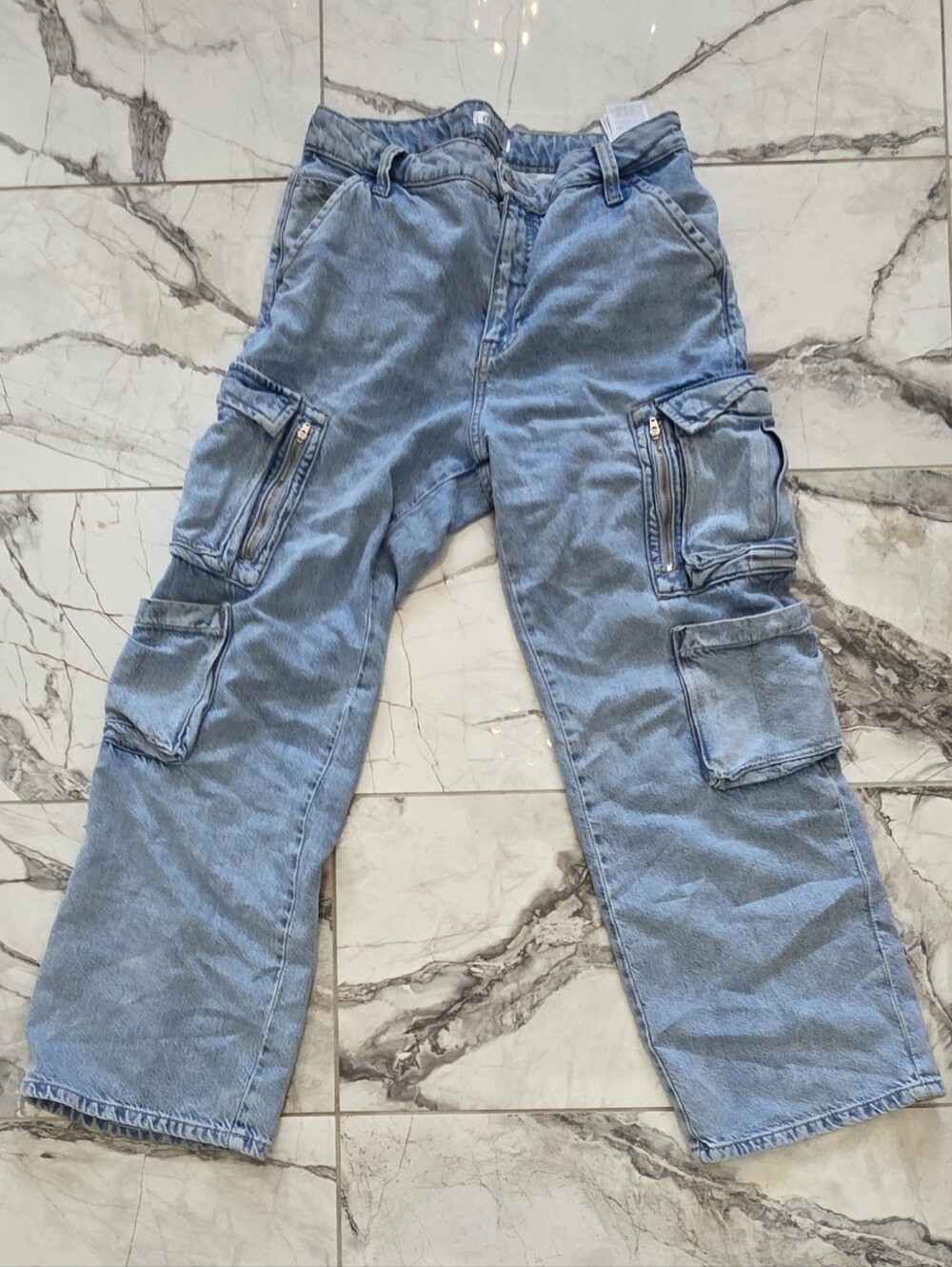 Guess Light Blue Cargo Jeans - Relaxed Fit Size 29